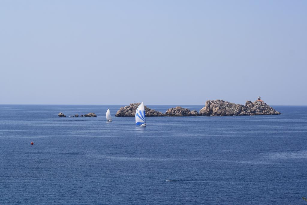 Dubrovnik Apartments Beach Front One Bedroom (Adults Only) Exterior photo
